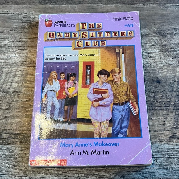 The Babysitters Club Mary-Anne’s Makeover by Paperback Young Chapter Book - Picture 1 of 2